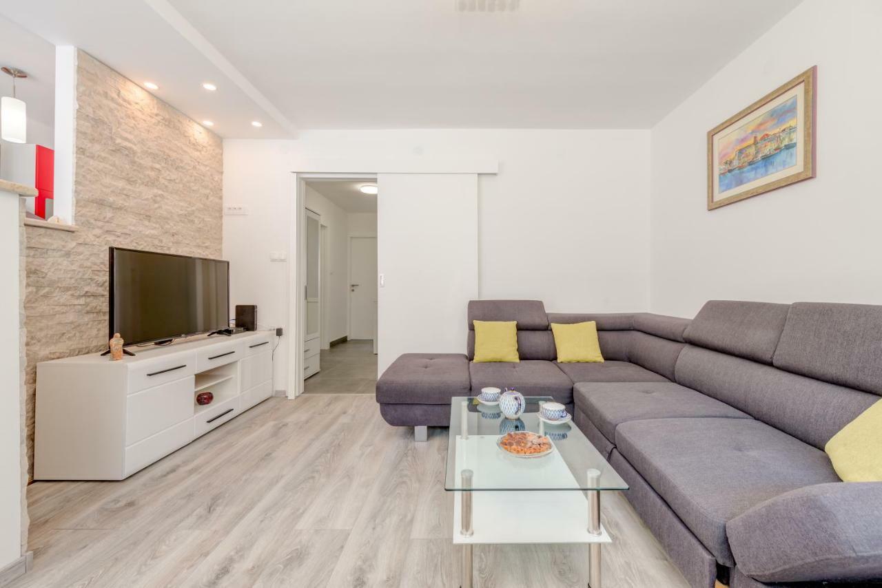 Kate Apartman Omiš Kültér fotó